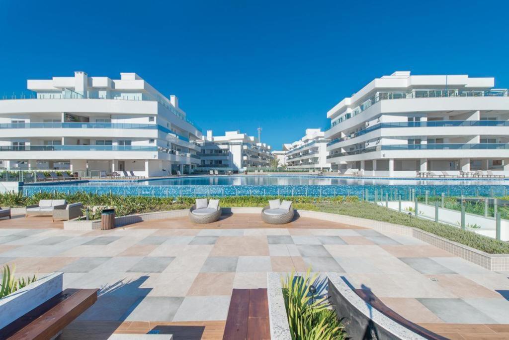 Apartamento Maravilhoso Com Piscina E Vista Mar Mirante Club *