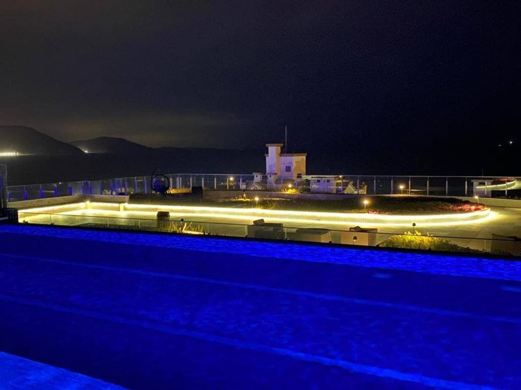 Maravilhoso Com Piscina E Vista Mar Mirante Club Apartamento