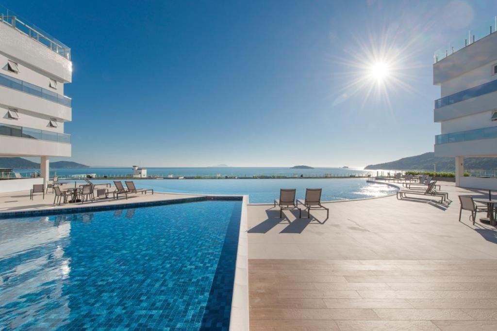 Maravilhoso Com Piscina E Vista Mar Mirante Club * Florianopolis
